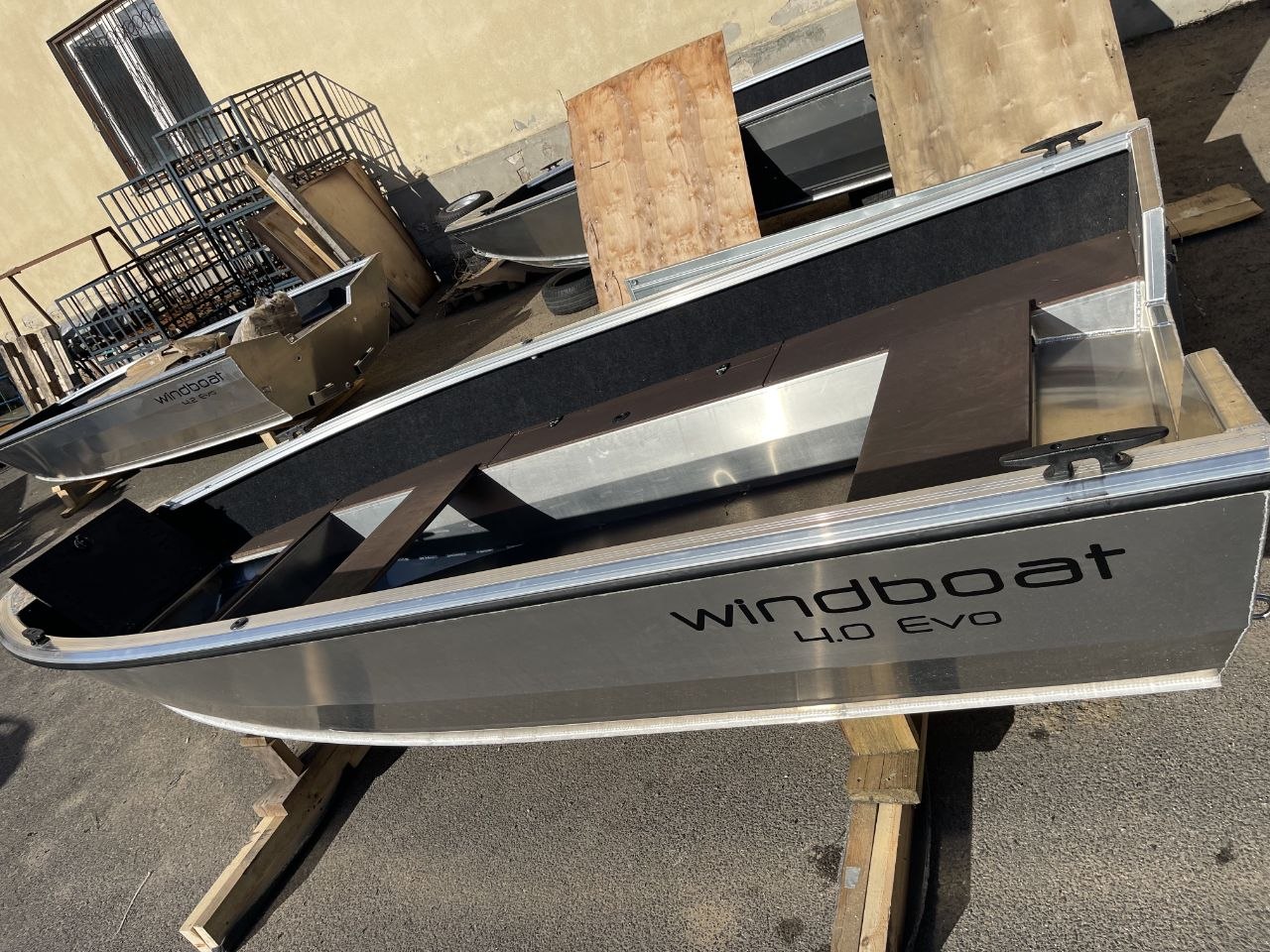Алюминиевая лодка Windboat 4.0 Evo (высота транца S)
