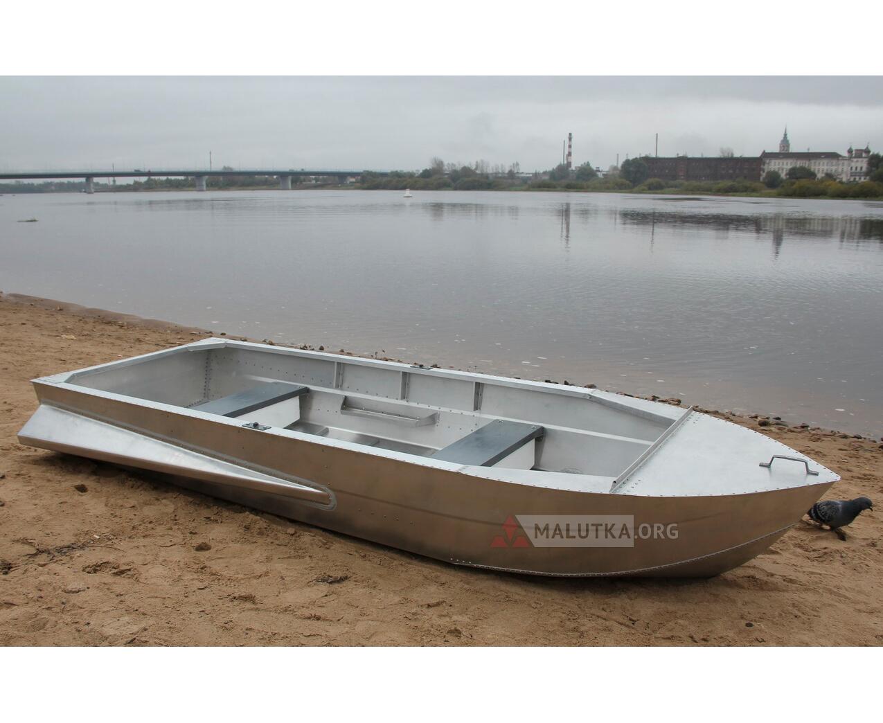 Легкая лодка 4. Алюминиевая лодка Малютка-н 2.9м. Лодка Легант 350. Лодка Легант 350 консоль. Алюминиевая лодка Вятка 3.2 метра.