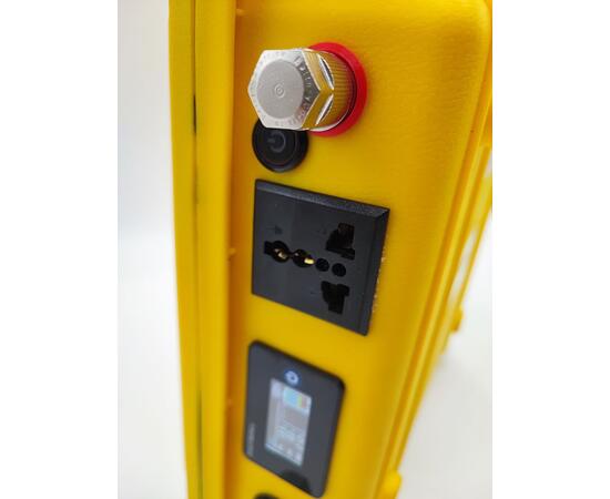 Аккумулятор BatteryCraft Lifepo4 12V 63Ah BMS 100 A cо встроенным Инвертором 300в c Bluetooth (желтый корпус), фото , изображение 3