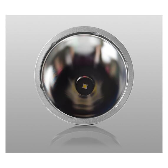 Фонарь Armytek Barracuda v2 (теплый), Источник света : LFD: XP-L HI (warm), фото , изображение 4