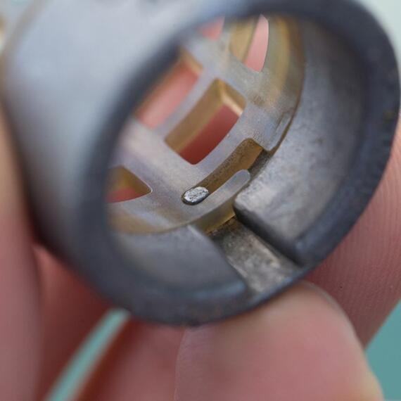 Кормушка Guru Slimline X-Change Distance Feeder Medium 35гр + 40гр, Размер: Medium, Вес: 35гр + 40гр, фото , изображение 4