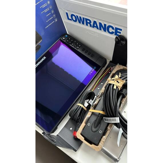 Эхолот Lowrance HDS 12 PRO с датчиком Active Imaging 3-in-1 ROW, фото , изображение 3