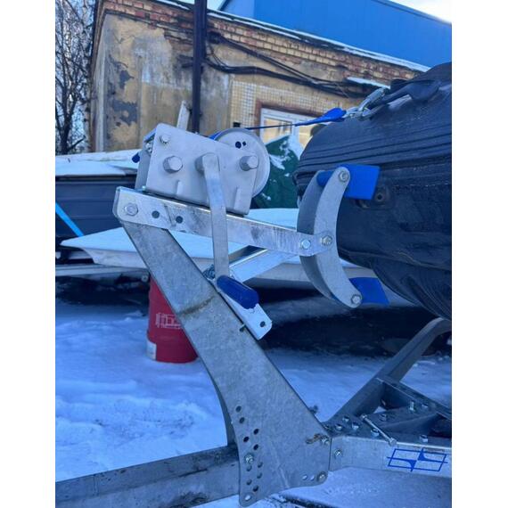 Kрoнштeйн измeнeния угла пoложения лебедки для пpицепoв МЗСА, фото , изображение 3