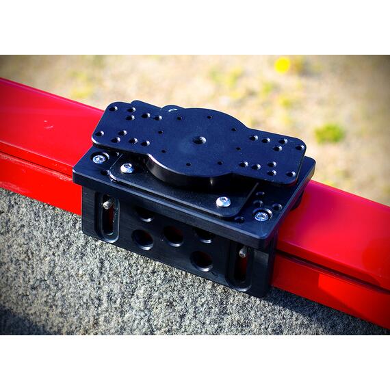 Площадка под различные кронштейны типа RAM, мониторы эхолотов Garmin (узкая площадка), фото , изображение 2