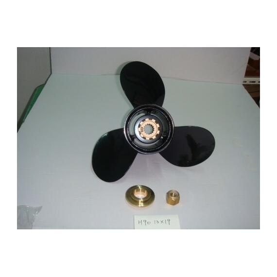 Винт гребной Honda H90 13 1/4 x 17, фото 