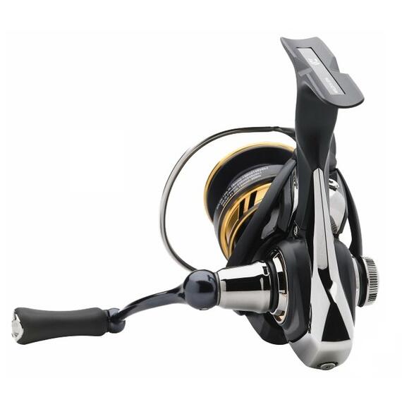 Катушка Daiwa 17 Legalis 5000D-C LT, фото , изображение 2