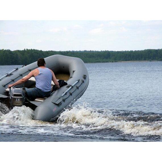 Лодка Мнев и К Кайман 400, фото , изображение 2