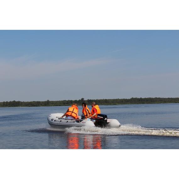 Лодка Мнев и К Кайман 400, фото , изображение 4