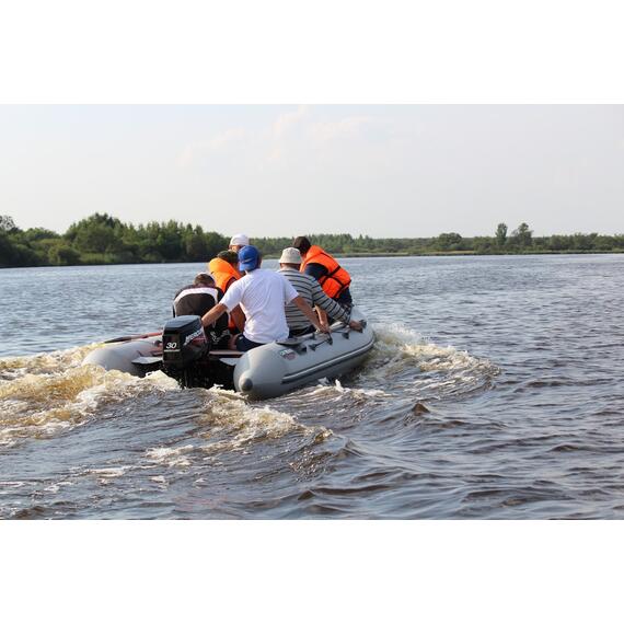 Лодка Мнев и К Кайман 400, фото , изображение 5