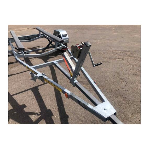 Прицеп лодочный одноосный ЛАВ 81015 (ложементы, съемный фартук) Вектор, фото , изображение 10